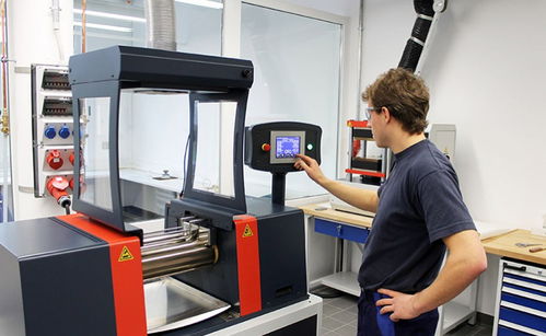 天富代理金剛砂油料化學(xué)品試運(yùn)行，助力教育科技領(lǐng)域技術(shù)開發(fā)新突破