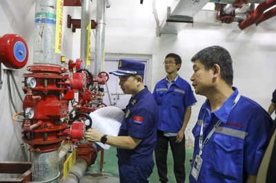 總隊第三檢查組深入天水開展消防技術(shù)服務(wù)機(jī)構(gòu)專項檢查工作督導(dǎo)復(fù)查