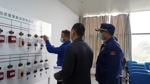 四川消防首創(chuàng)“理論+實操”考核模式，全面摸底社會消防技術(shù)服務(wù)機(jī)構(gòu)執(zhí)業(yè)能力